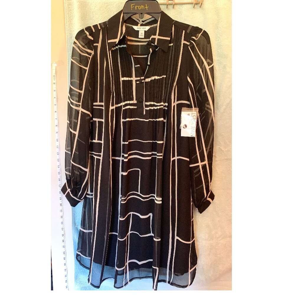 Nine West Black with White, swing pintuck dress or tunic